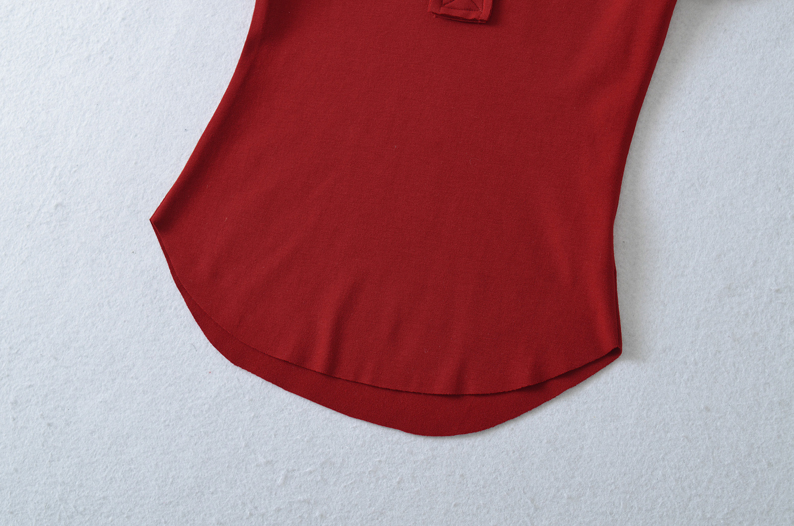 Sexy V-neck Curved Hem Short Sleeve Casual T-shirt