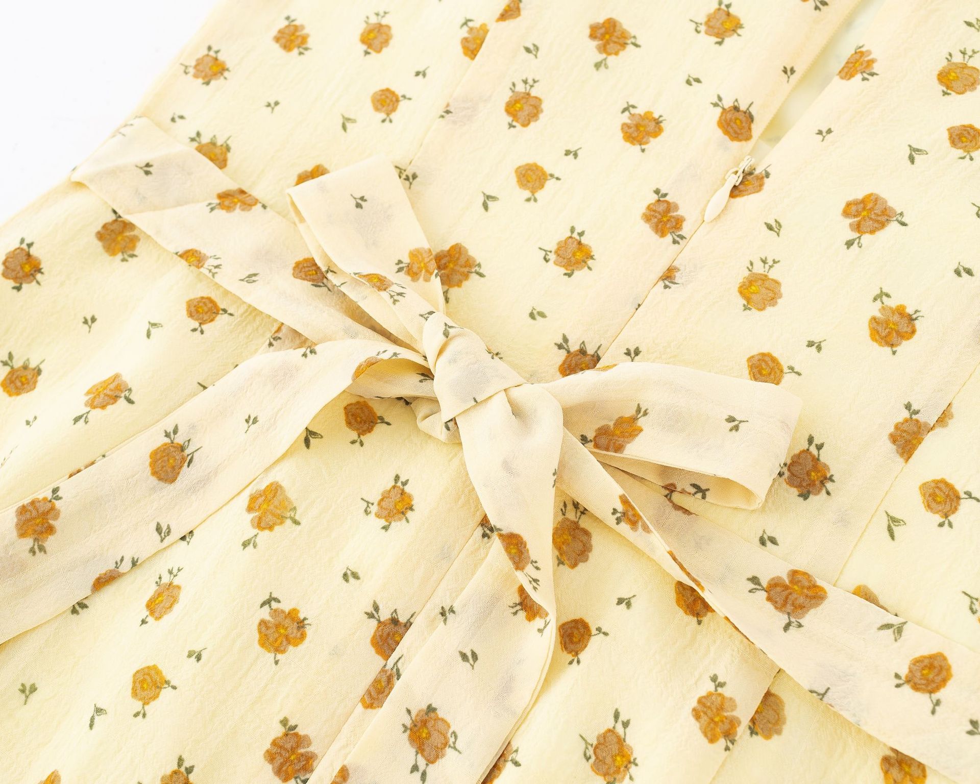 Print Ruffle V-Neck Dress