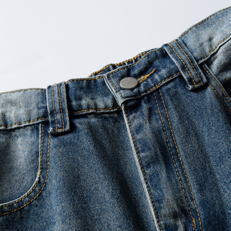 Distressed Relaxed Straight Leg Slightly Wide Washed Raw Edge Denim Pants