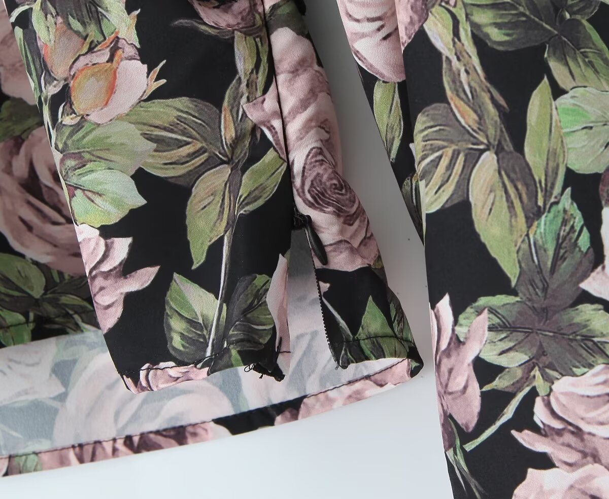 Full Sleeve Plunging Graphic Top