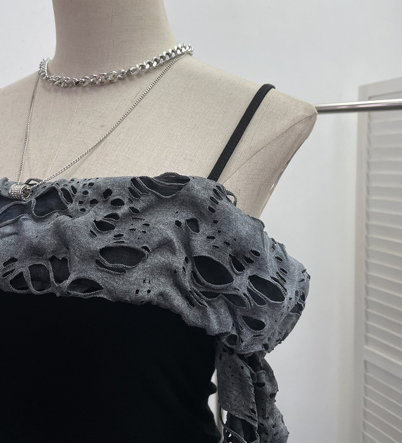 Cutout Full Sleeve Cropped T-Shirt