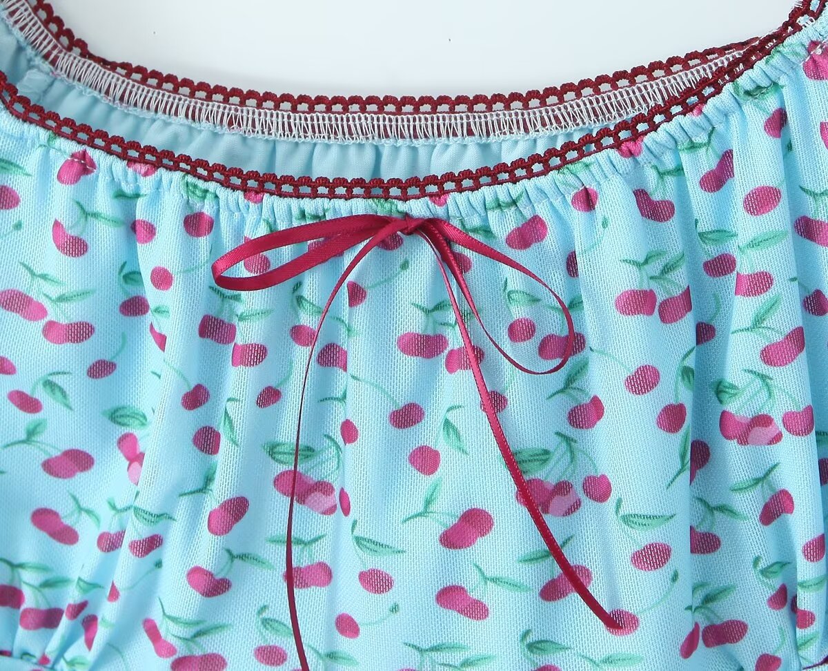 Slim Fit Angular Cut Red Berry Pattern Tee