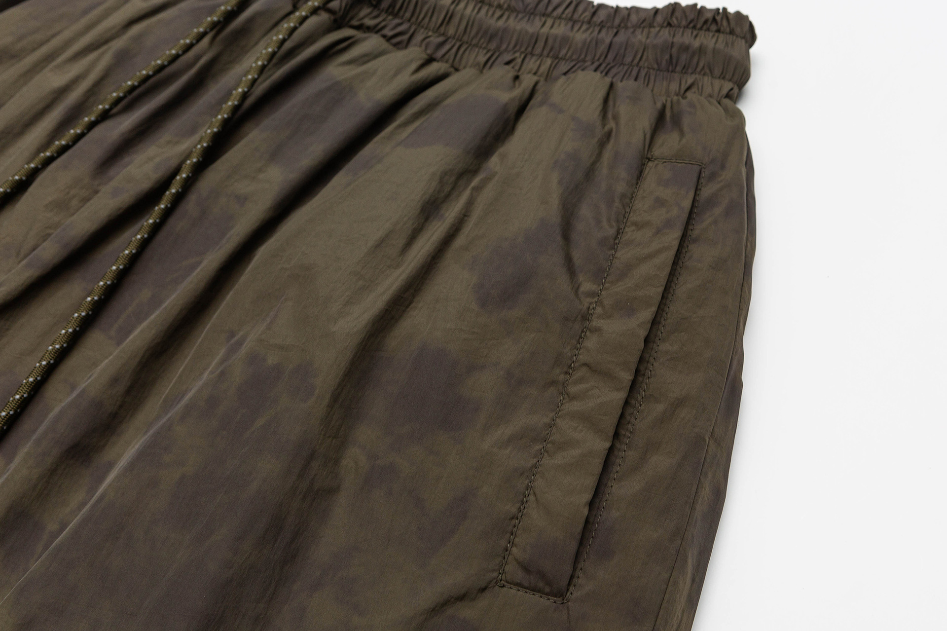 Water-Resistant and Windproof Insulated for Cold Weather