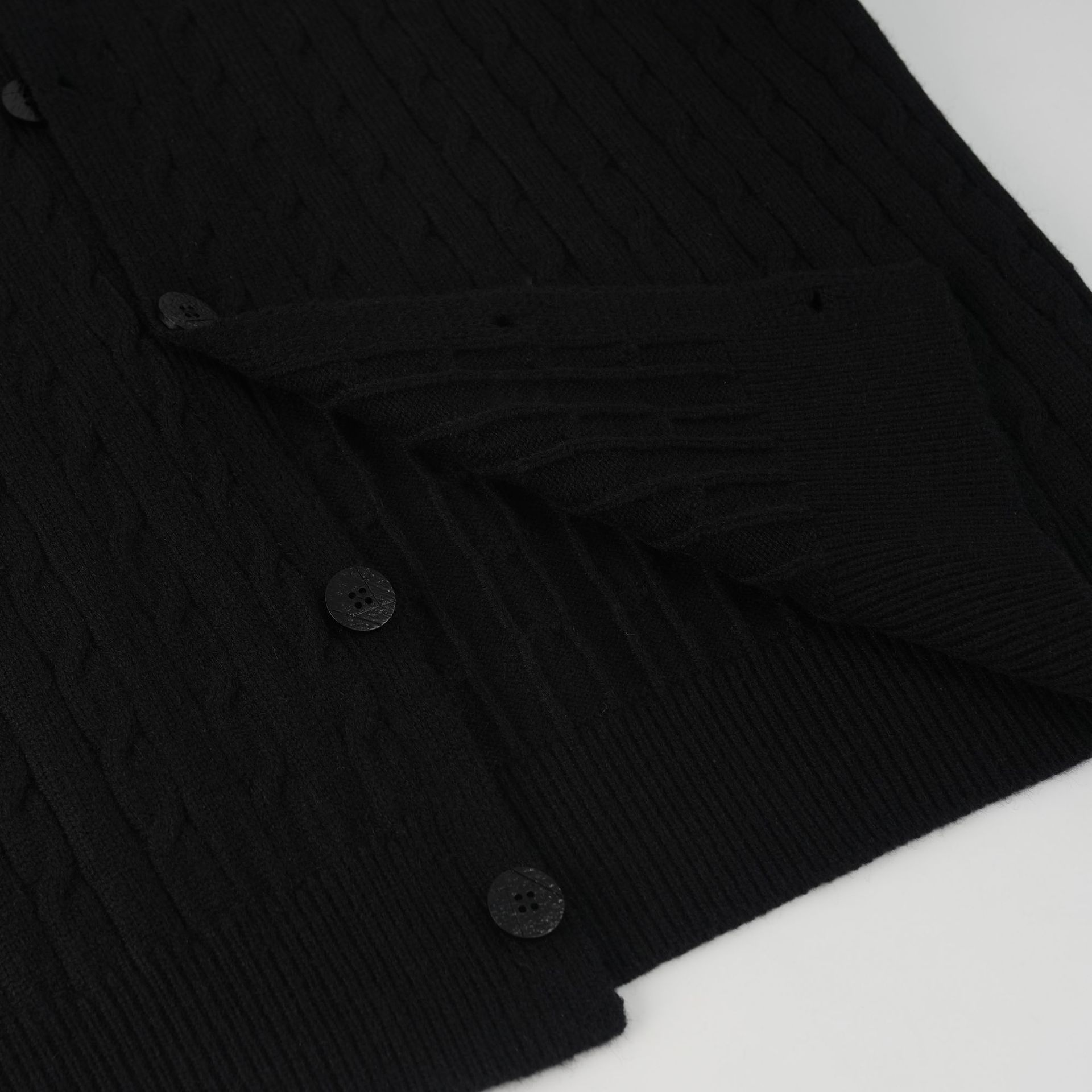 Relaxed Two-Tone Polyester Cardigan