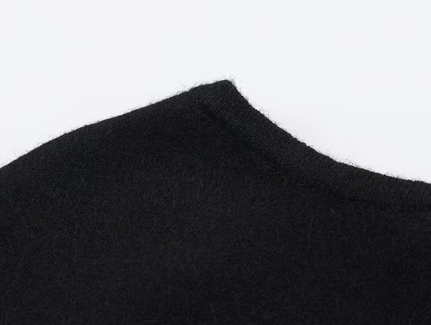 Plain Cape Polyester Crew Collar Shirt