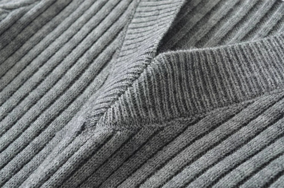 Plain Ladies Deep V Body-Hugging Knitted Sweater