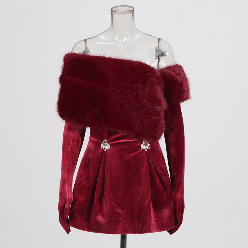Chic One-Shoulder High-Waist Mini Skirt