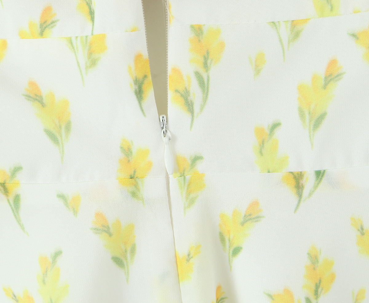 Printed deep V backless hanging neck waist dress