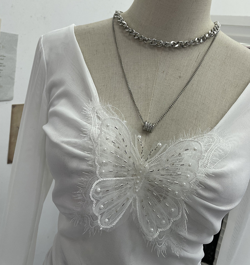 Plunging Neckline Long Sleeve Slim Fit Top