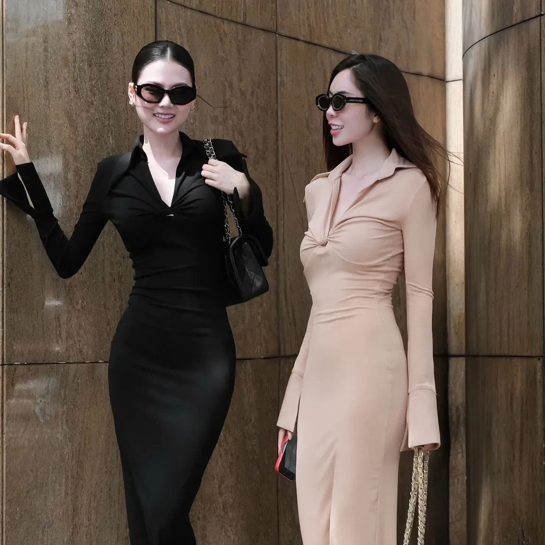 Bodycon Crossover Plunge Long Sleeve Dress