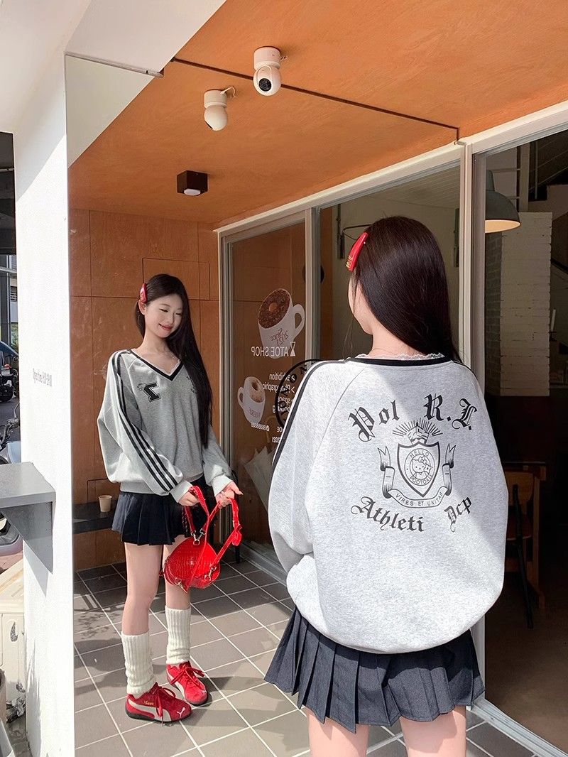 Ladies Japanese Graphic Oversized Polyester Hoodie
