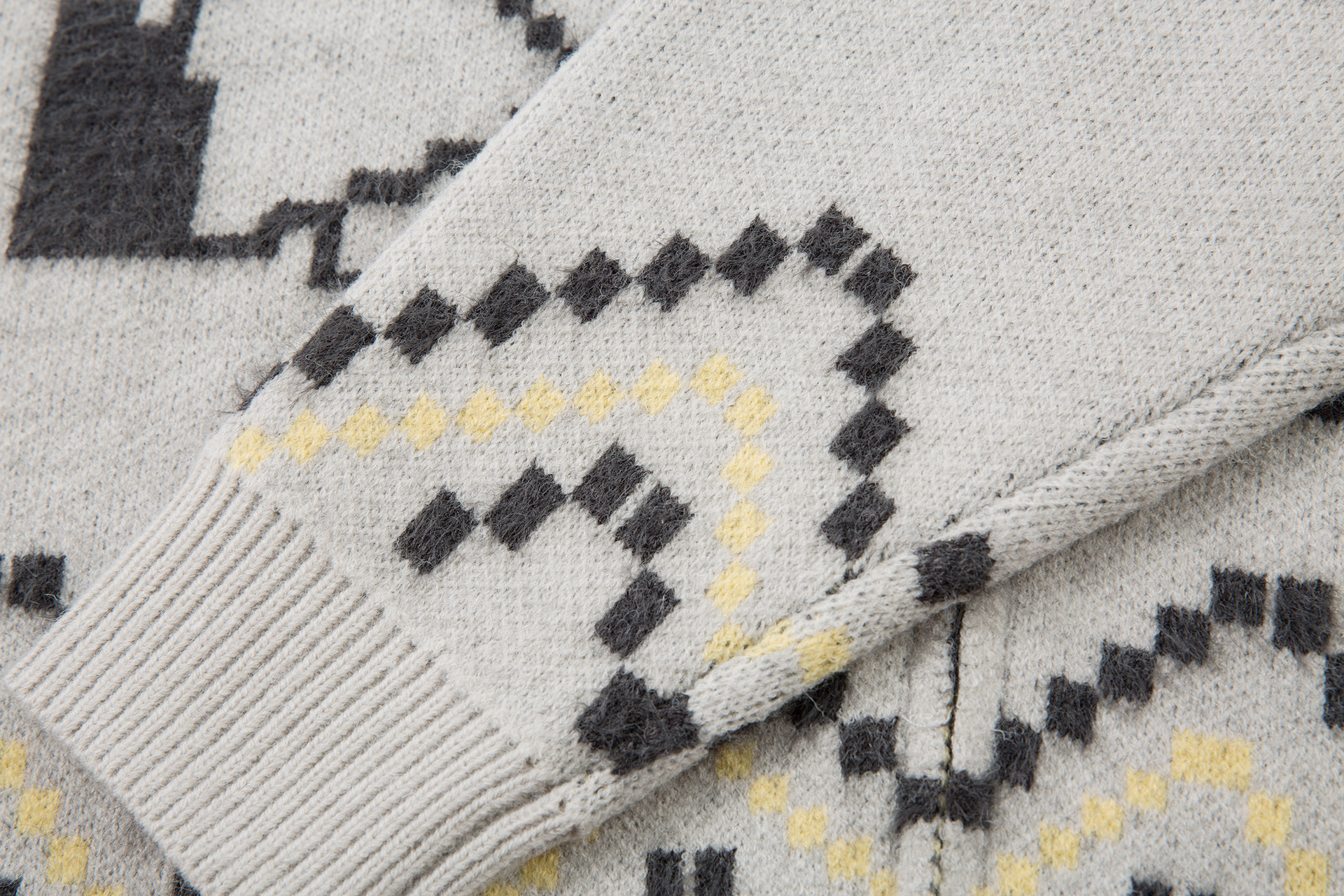 Loose Fit Jacquard Long Sleeve Cardigan