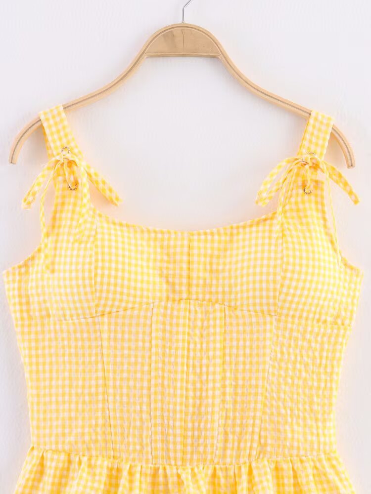Strapless Body-Hugging Ribbon Tie Top