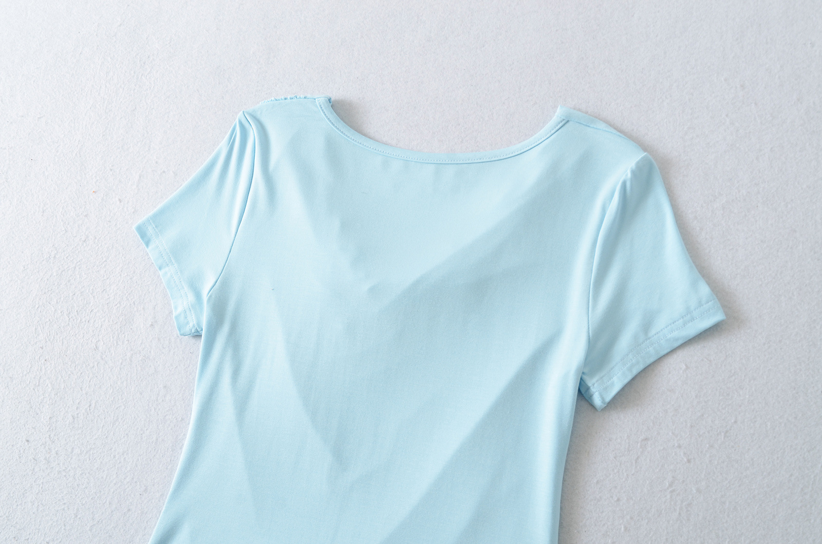 Short sleeved T-shirt for women