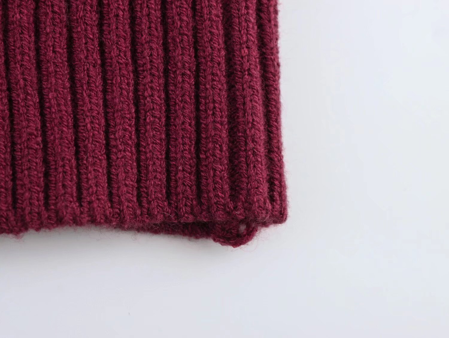 Ladies Color Block Street Ascot Sleeveless Sweater