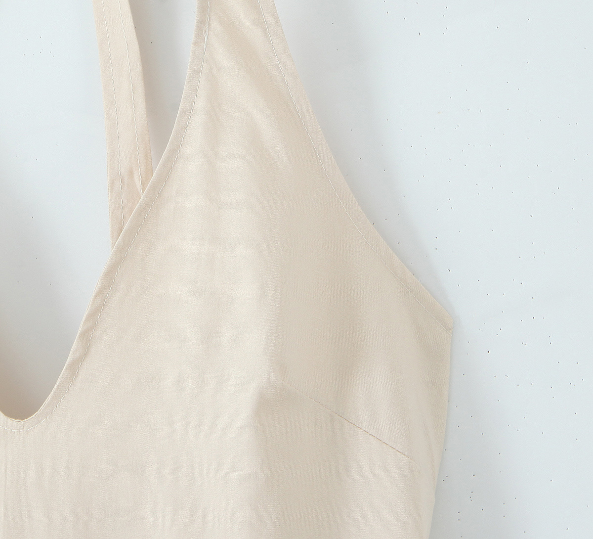 Backless hanging neck solid color waist cinched dress for women