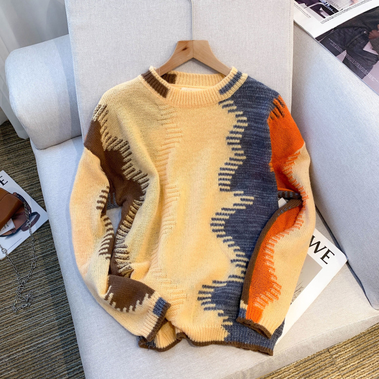 Ladies Oversized Retro Two-Tone Acrylic Sweater