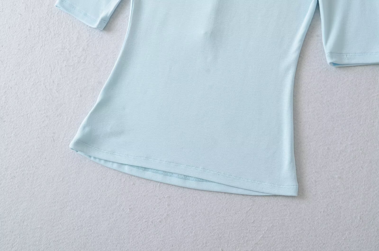 V-Neck Single Row Button Mid-Sleeve T-Shirt
