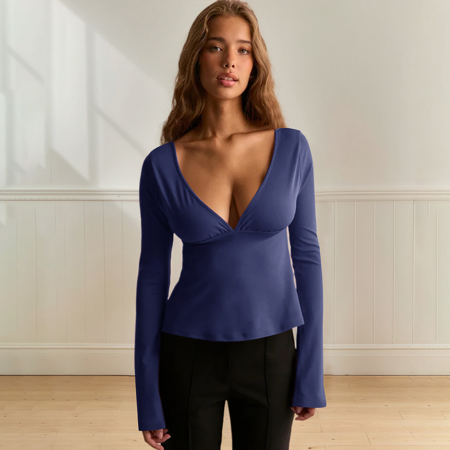 Spicy Curve-Hugging A-Line Long Sleeve Top