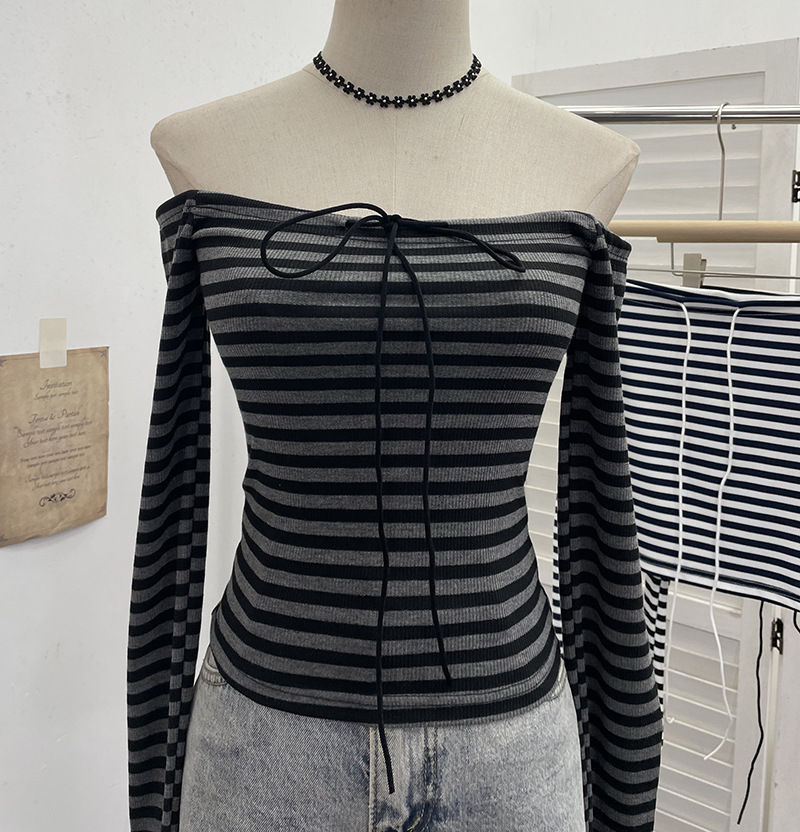 Celebrity Slim Fit Asymmetric Wrist-Length Crop Top