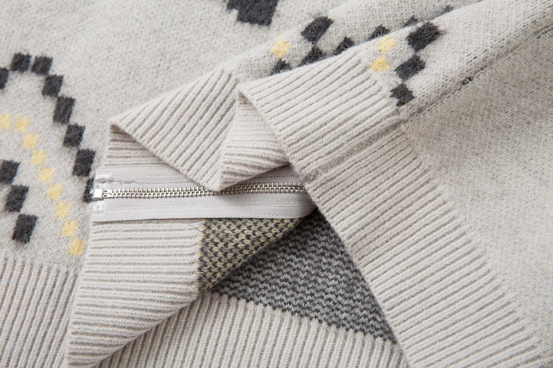 Loose Fit Jacquard Long Sleeve Cardigan