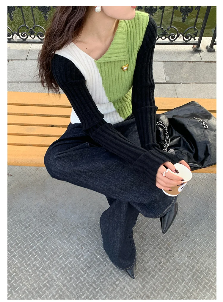 Ladies Viscose Fitted Crewneck Colorblock Cozy Sweater