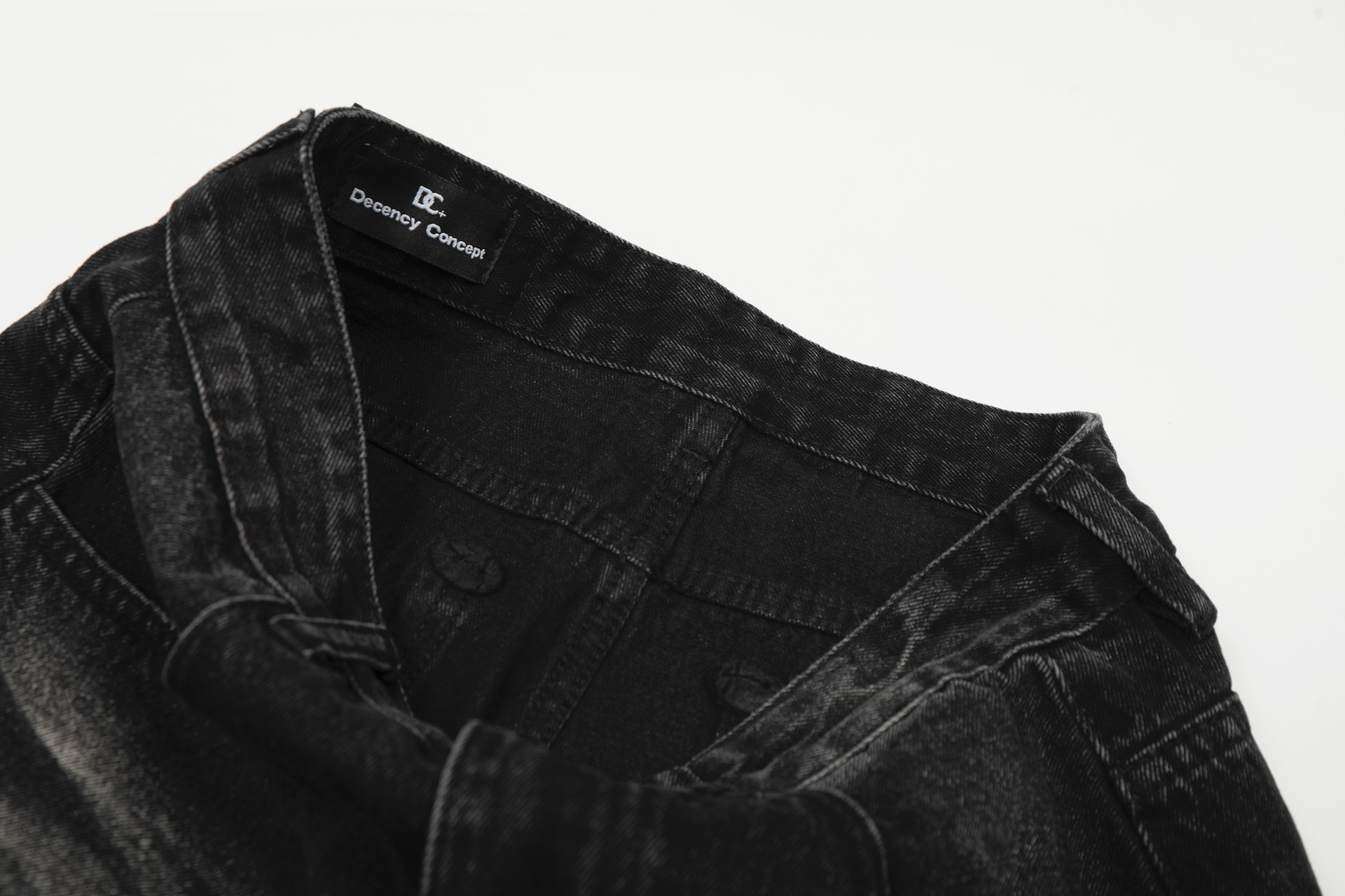 Style Washed Black Vintage Cat-Whisker Pattern Design Men's Loose Knife Cut Jeans