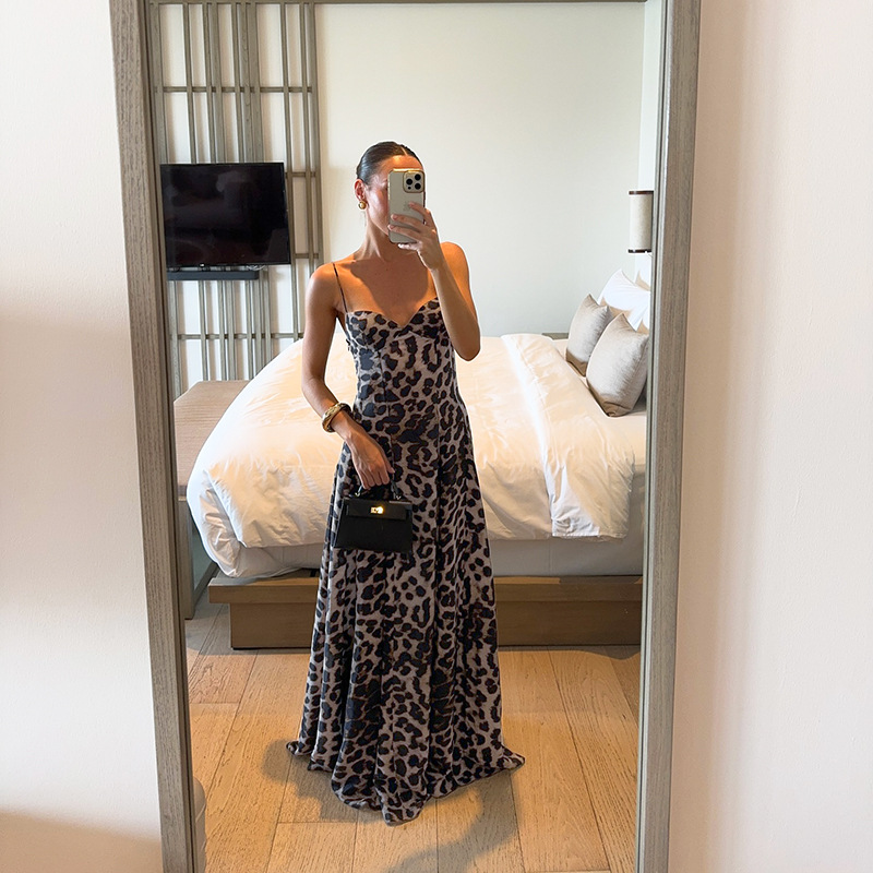 Bold Cheetah Pattern Sleeveless Maxi Dress