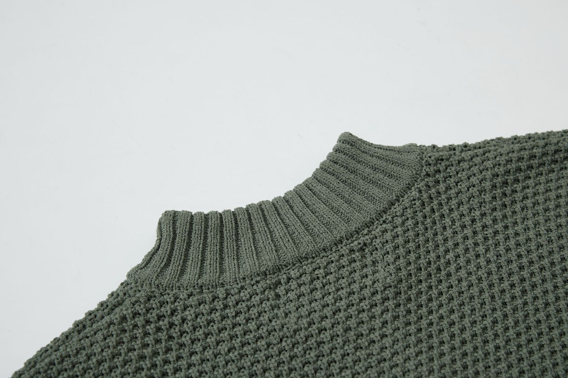 Relaxed Zipper Front Sweater Vest