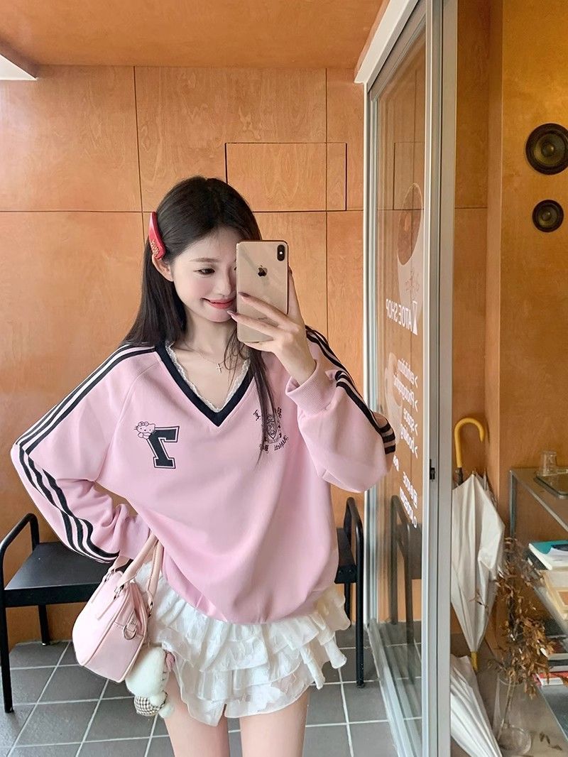 Ladies Japanese Graphic Oversized Polyester Hoodie
