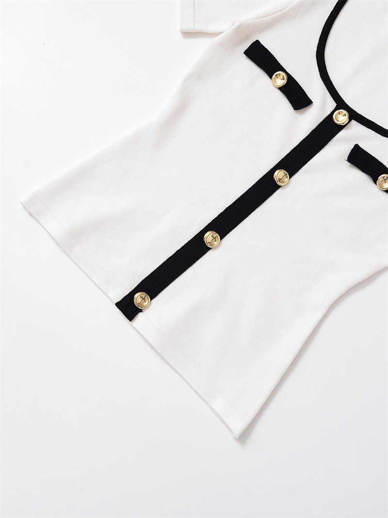 Ladies Continental Chic Relaxed Fit Knit T-Shirt