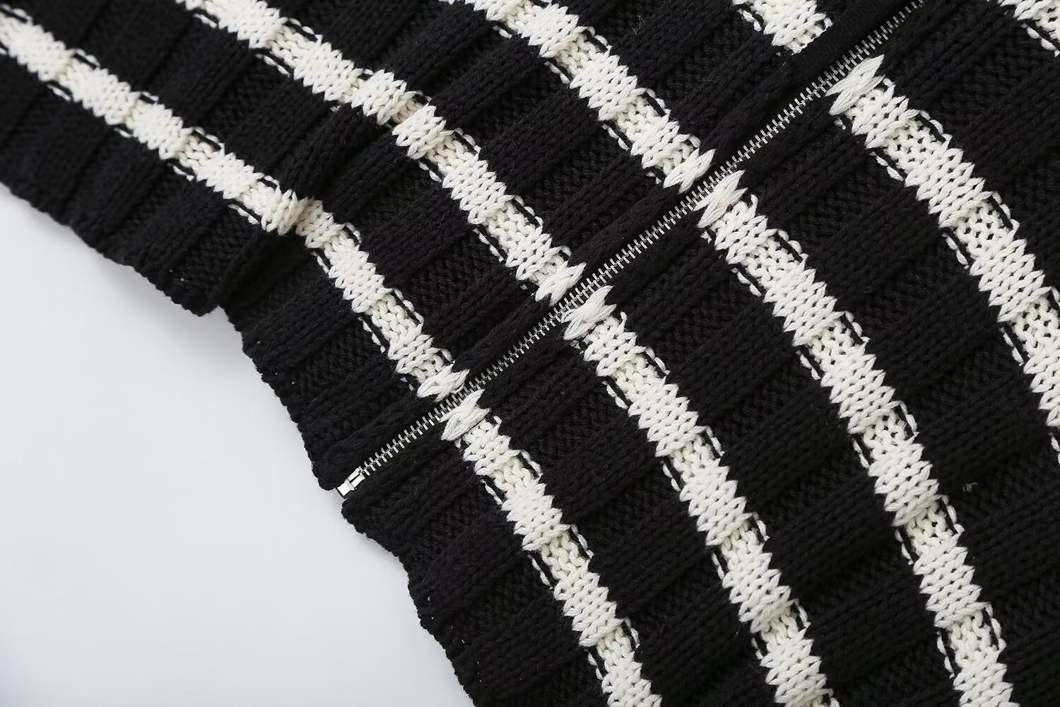 Slim Fit Long Sleeve Knit Stripe Cardigan