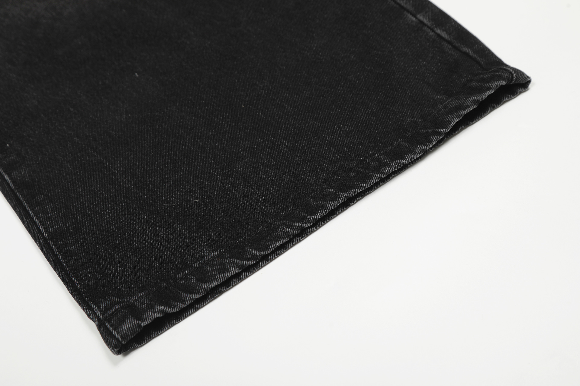 Style Washed Black Vintage Cat-Whisker Pattern Design Men's Loose Knife Cut Jeans