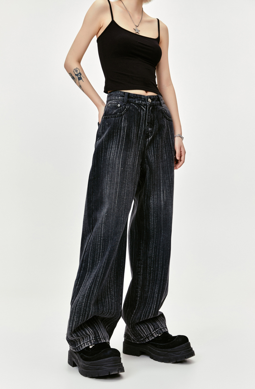 Washed Design Streamline Scratch Oversize Floor-Length Denim Pants