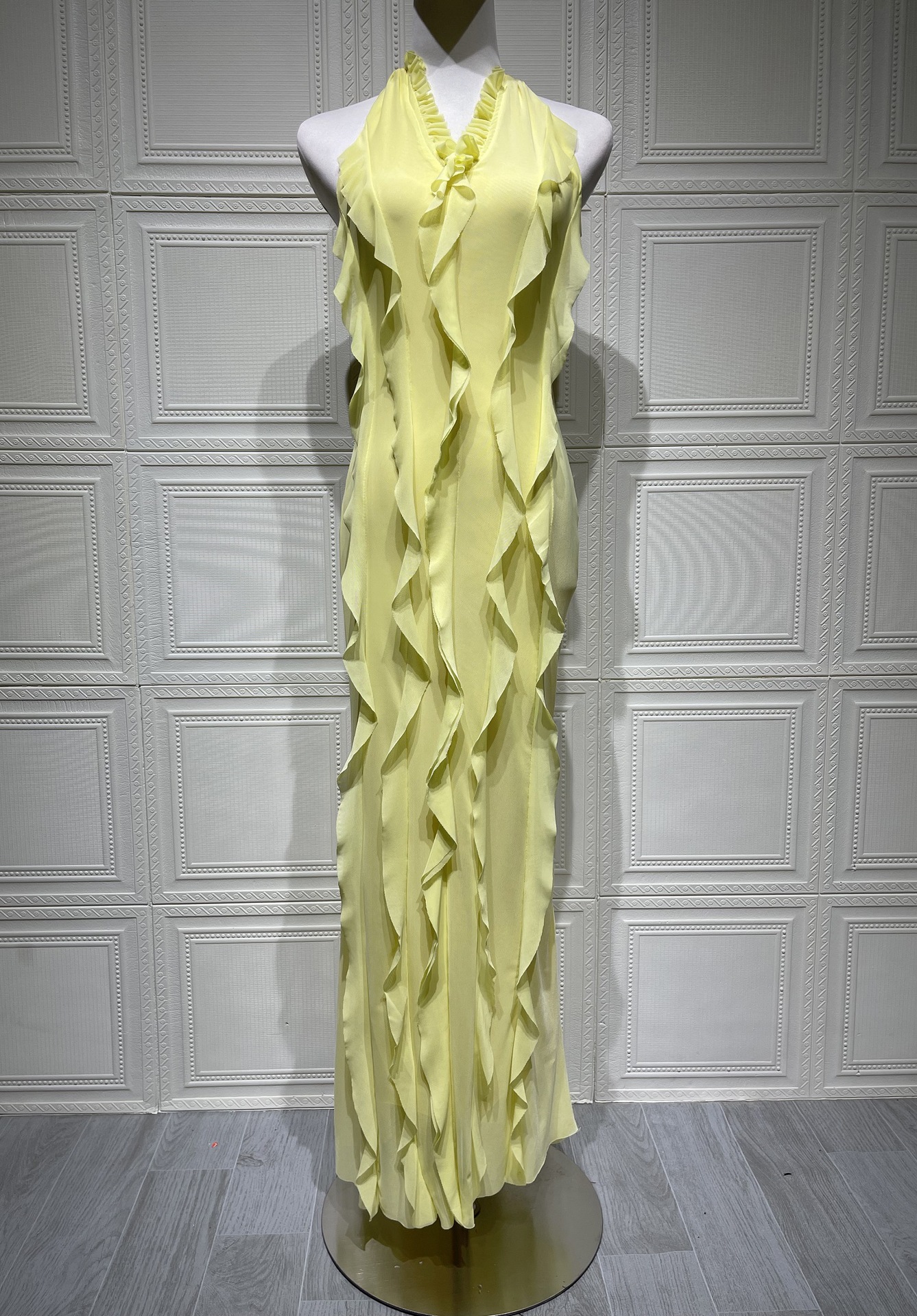 Yellow Solid Color Strapless Sexy Backless Lace High-Grade Dress Long Dress