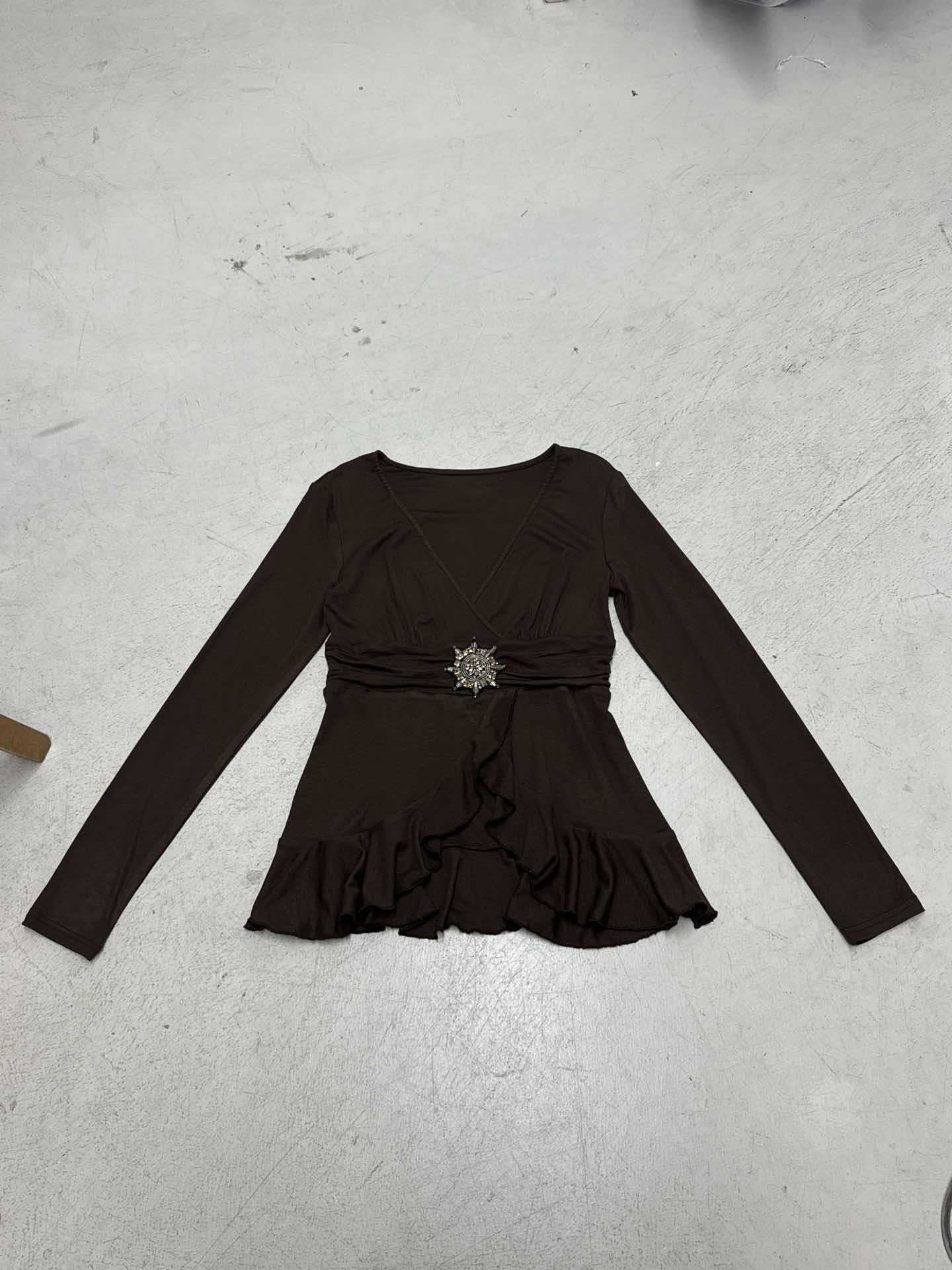 Solid Flounce Long Sleeve Short Tee Metallic Trim