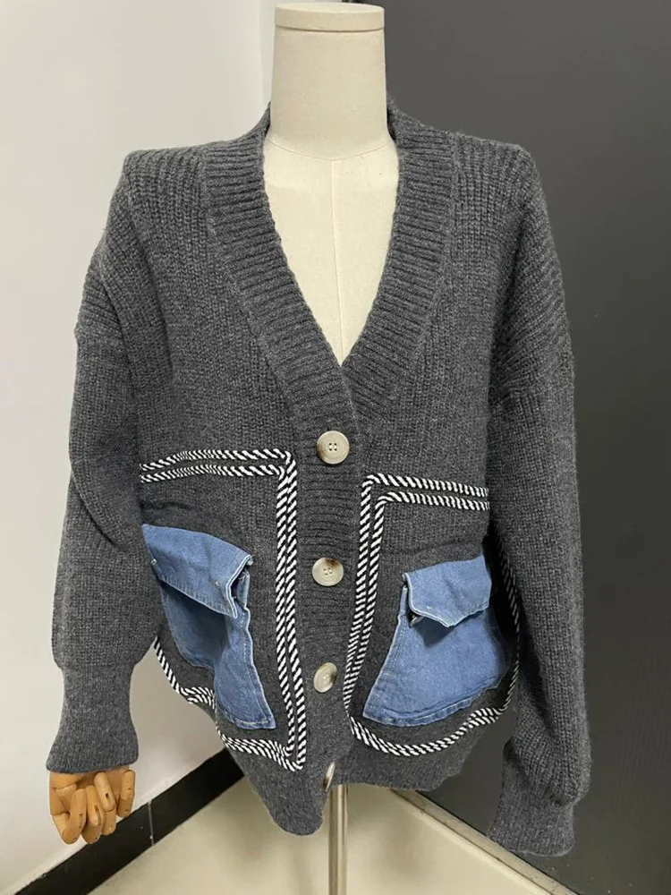 Retro Vee Collar Jean Pieced Knit Full-Sleeved Cardigan