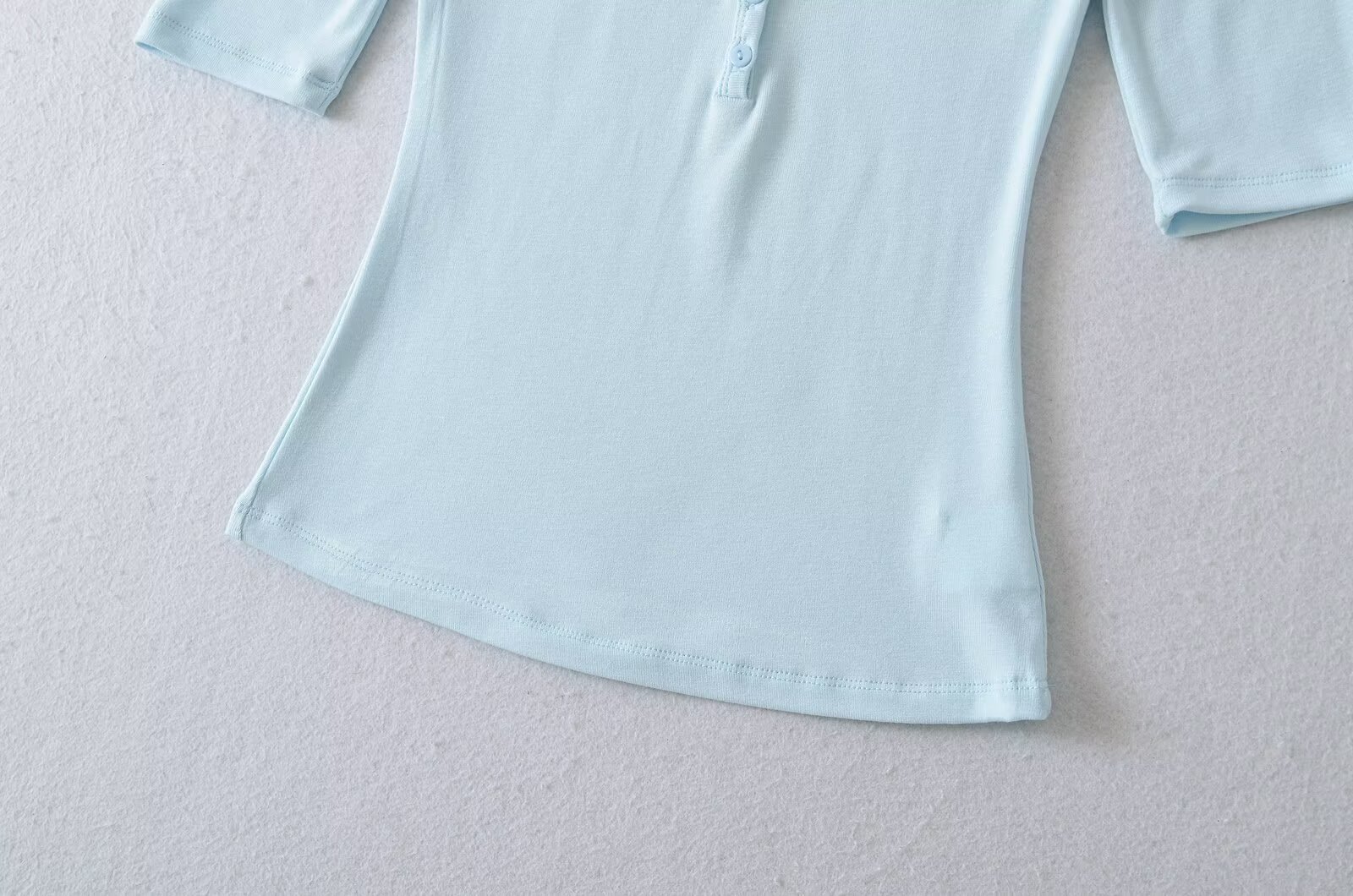 V-Neck Single Row Button Mid-Sleeve T-Shirt