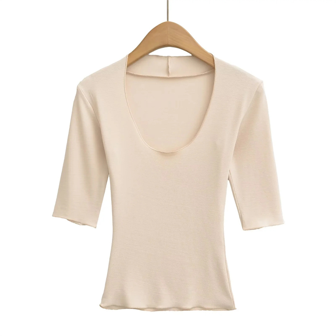 Elbow-Length Scoop Form-Fitting Spice Cropped Tee