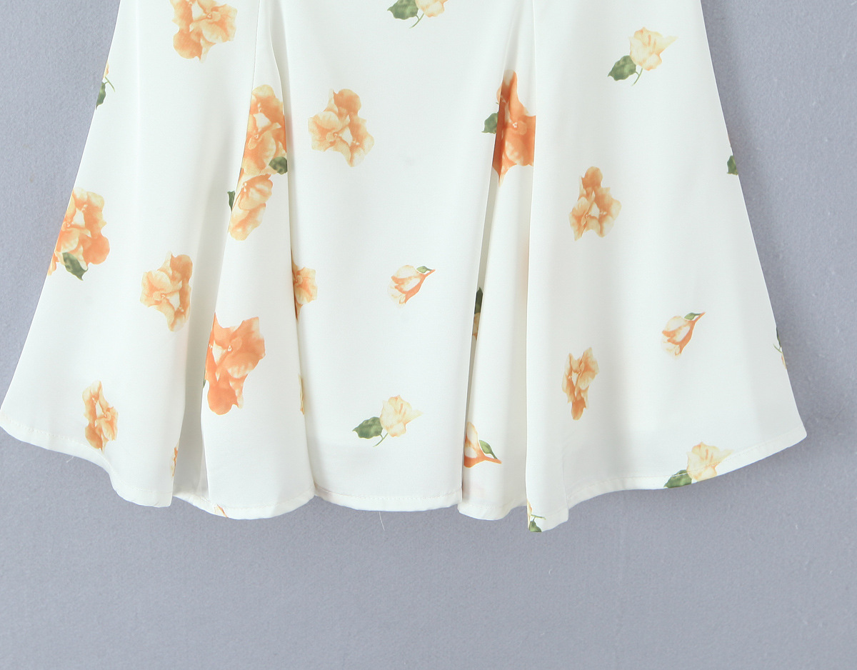 Box Neck Puff Mini Flower Dress