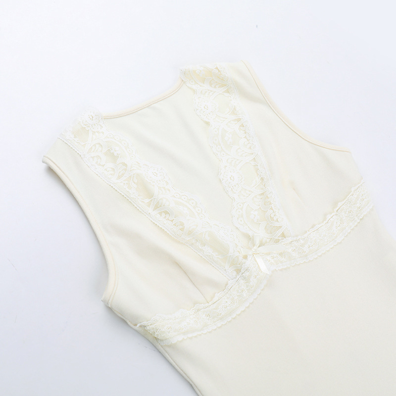 Lace patchwork V-neck bow vest top
