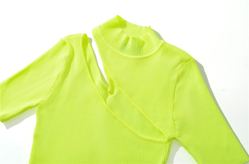 Hollow out short sleeved knitted sweater