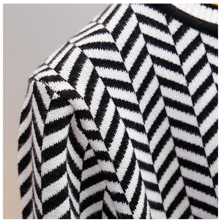 Ladies Chunky Long Sleeve Hedging Sweater