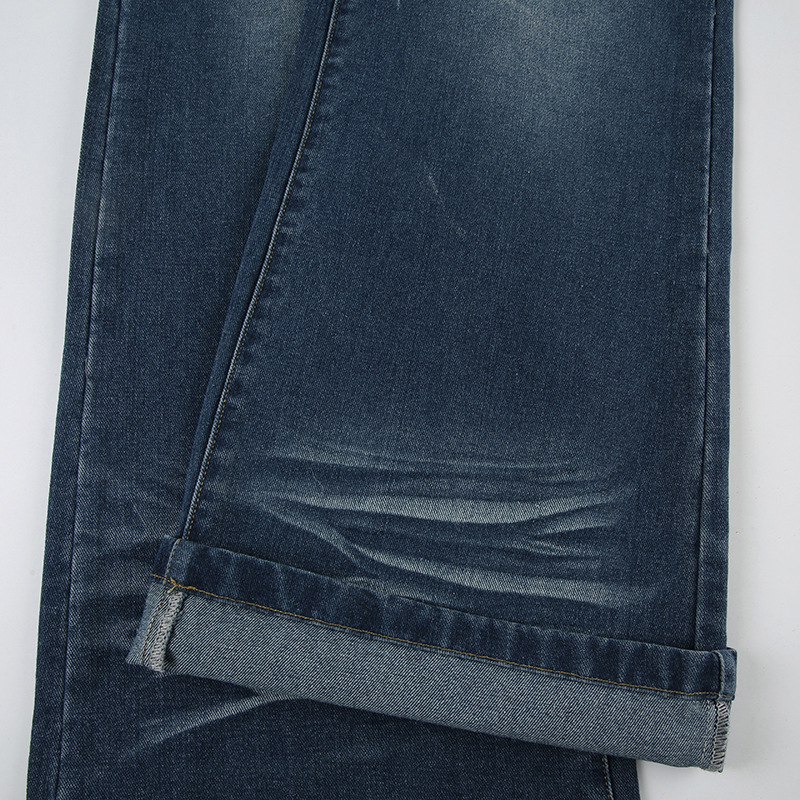 Vintage pleated washed denim jeans with loose fit and low waisted design for the street