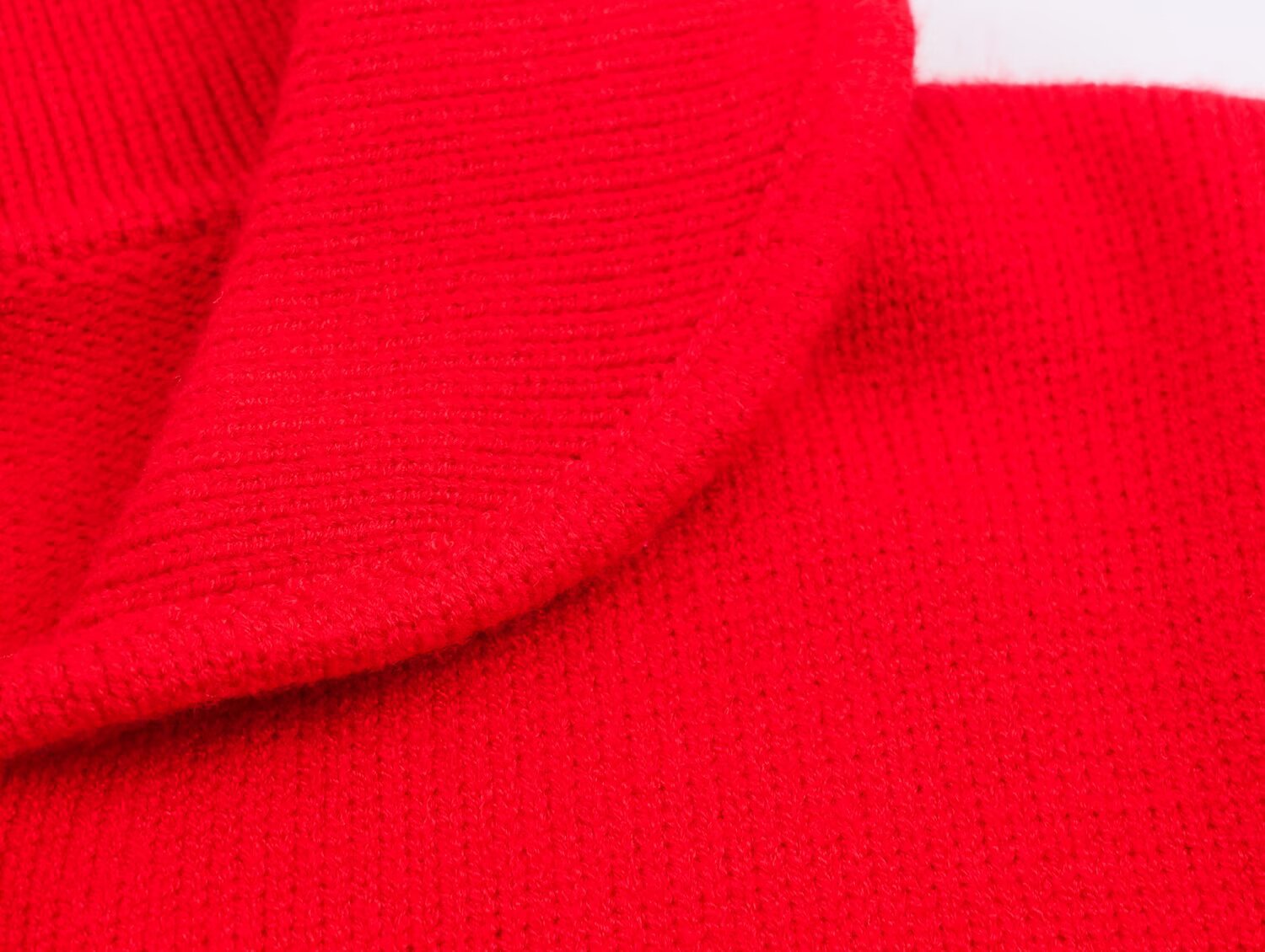 Plain Peter Pan Neck Button-Front Full Sleeve Sweater