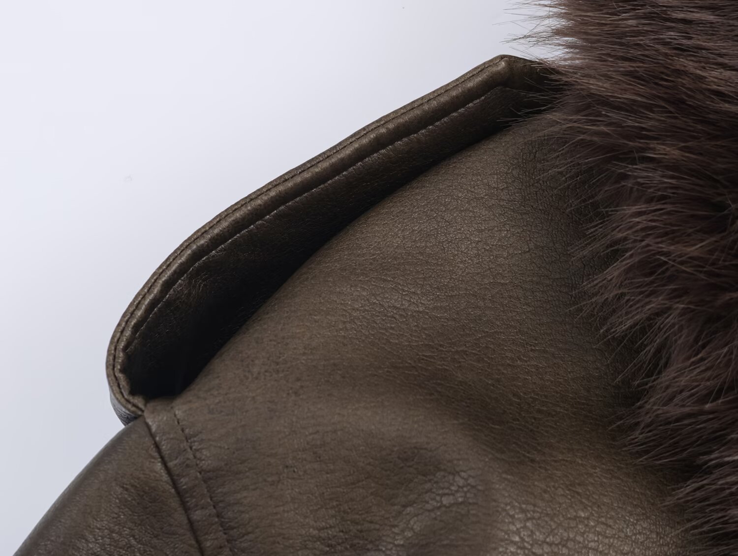 Anti suede effect detachable collar jacket