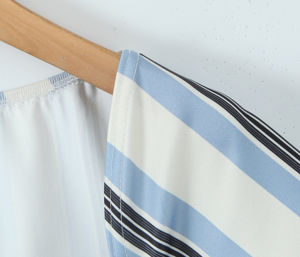 Crew Neck Short Sleeve Sleek Linear Panel Tee