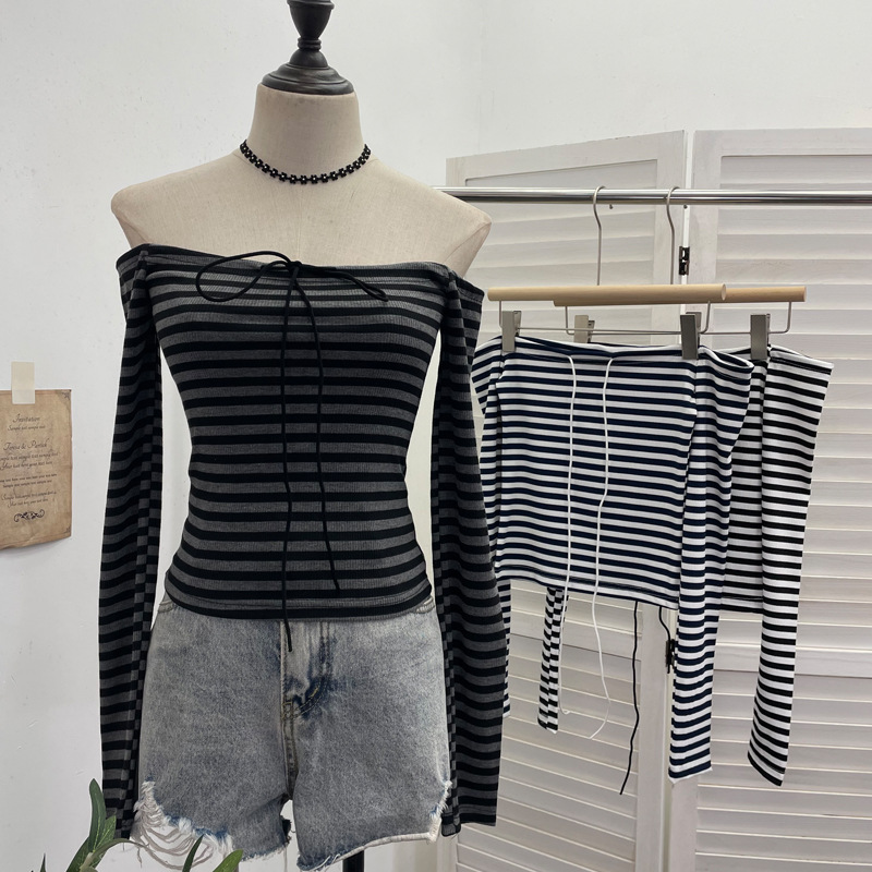 Celebrity Slim Fit Asymmetric Wrist-Length Crop Top