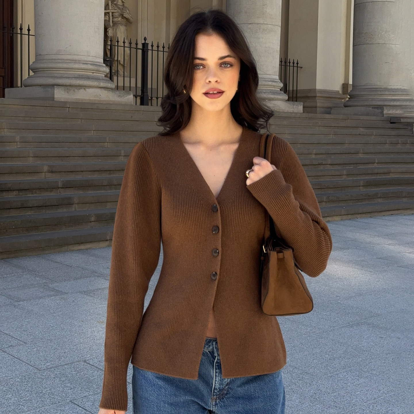 Short Slim Fit Retro Knit Sweater