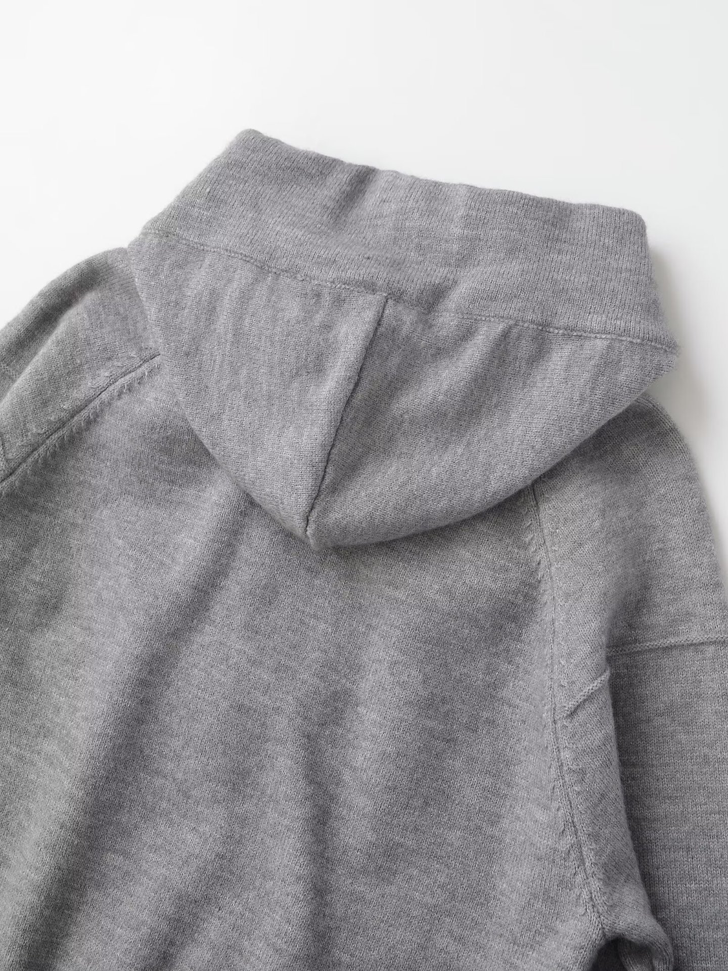Bow knit hooded jacket